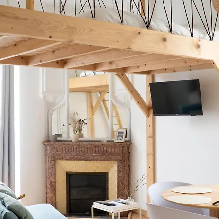 Apartman Calme Avec Balcon En Plein Coeur De