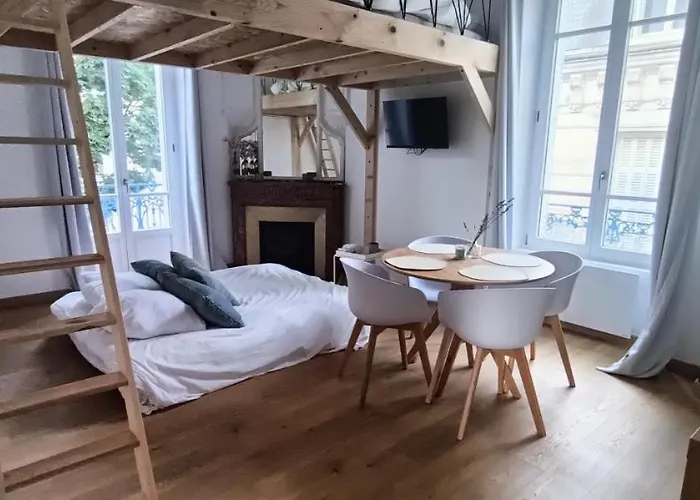 Calme Hypercentre Lumineux Arrivee Autonome Marie Celine