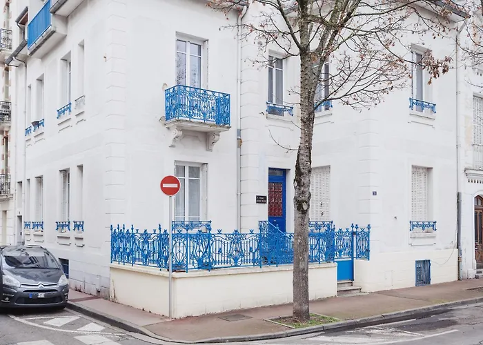 Calme Hypercentre Lumineux Arrivee Autonome Marie Celine Виши