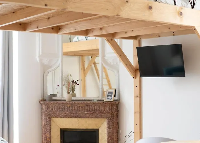 Апартаменты Calme Hypercentre Lumineux Arrivee Autonome Marie Celine