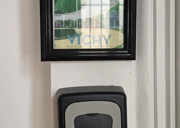 Calme Hypercentre Lumineux Arrivee Autonome Marie Celine * Виши